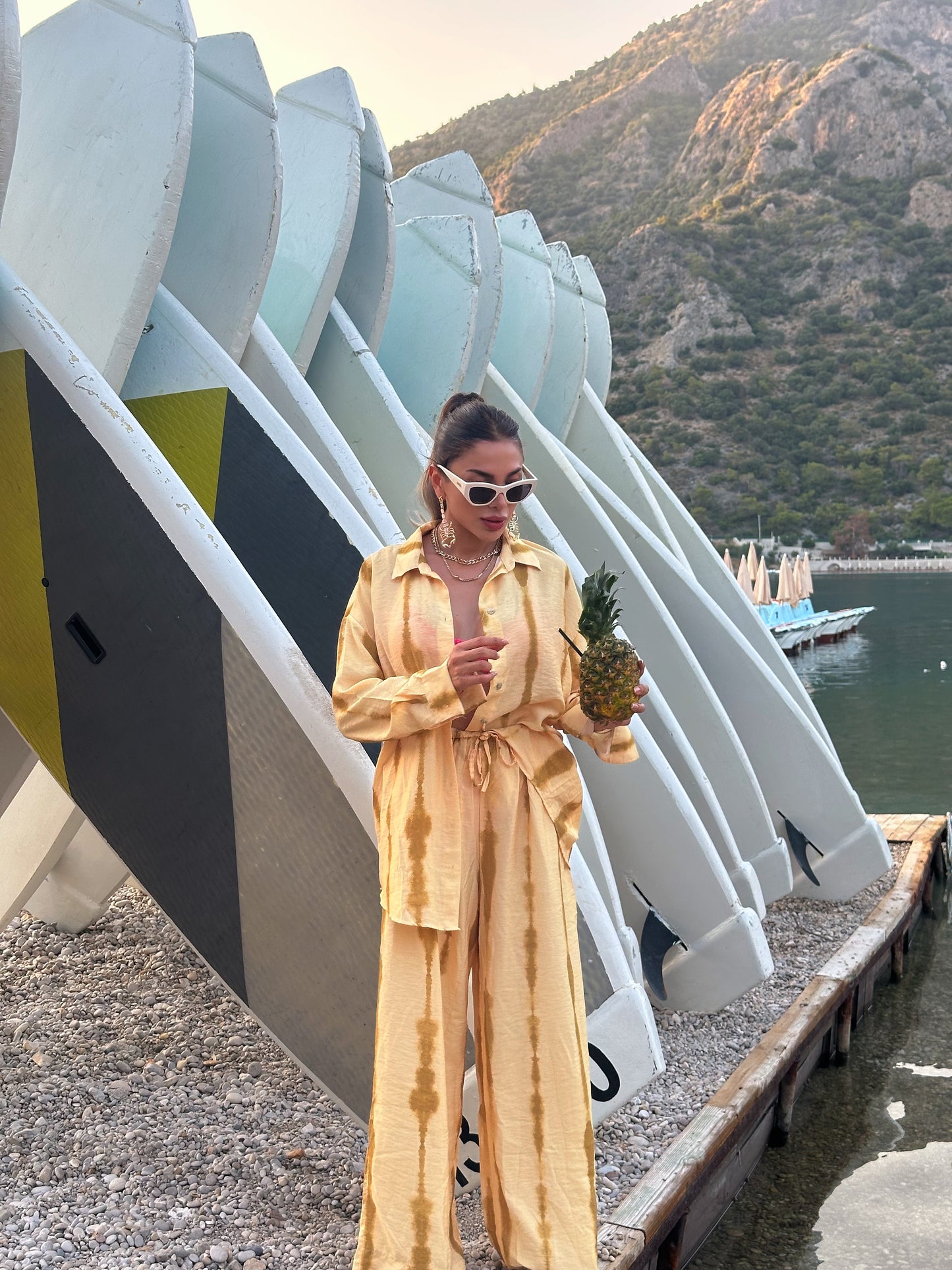 Kendine Sarı Takım