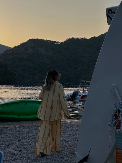 Kendine Sarı Takım