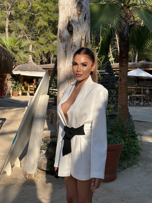 Kuşaklı Blazer Ceket